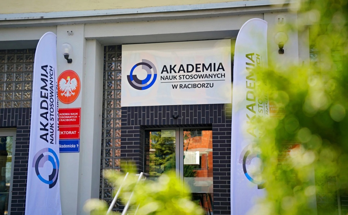 Z ostatniej chwili Rusza 2 Rekrutacja na BEZPŁATNE studia do Akademii